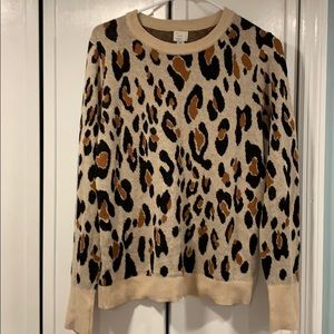 Leopard print sweater Women’s medium